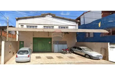 Galpão comercial bem localizado em monte belo, vitória!