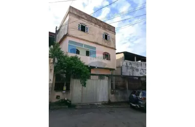 Casa espaçosa, duplex, em joana dar´c com vista panorâmica
