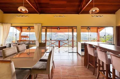 Sítio com casa 4 quartos, vista deslumbrante e excelente localização em domingos martins