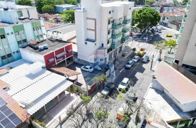 Duas casas independentes na melhor localização de jardim camburi!