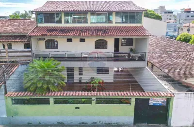 Casa espaçosa com quintal e terraço coberto no bairro de fátima
