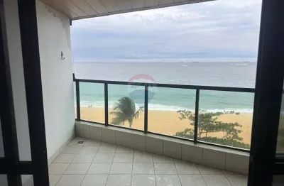 Apartamento Frente Mar, 210m², 3 Quartos na Praia da Costa  Descrição:
