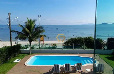 Apartamento com 3 dormitórios sendo uma suíte, com dois banheiros e um lavabo, home box e duas vagas de garagem com  134 m² por r$ 2.200.000 -