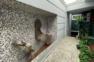 Casa à venda na Vila Ipojuca com 160m² 3 dormitórios 2 suítes 4 banheiros 3 vagas