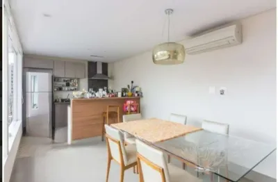 Sobrado à venda no alto da lapa com 180m² 2 dormitórios 2 suítes 3 banheiros 1 vaga