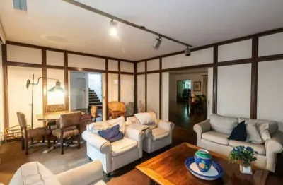 Imponente sobrado de luxo no morumbi: 7 quartos, 4 suítes, 7 banheiros, 6 vagas na cidade de são paulo-sp!