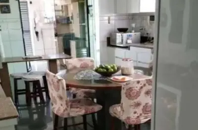 Sobrado a venda na vila ipojuca com 140 m² 3 dormitórios 1 suíte 4 banheiros 2 vagas