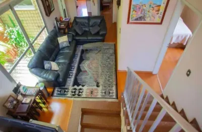 Sobrado à venda no jardim petrópolis com 380m² 4 dormitórios 2 suítes 4 banheiros 4 vagas