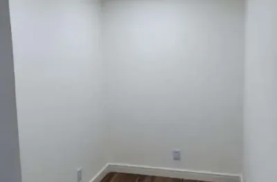 Conjunto Comercial para venda, 204m²-, 3 banheiros, 4 vagas no Morumbi