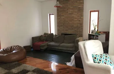Casa à venda no brooklin 250m² com 3 dormitórios 1 banheiro quintal 3 vagas