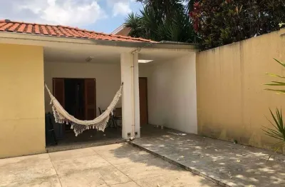 Casa à venda no Brooklin 250m² com 3 dormitórios 1 banheiro quintal 3 vagas