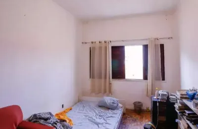 Imóvel de Luxo: Casa à venda em São Paulo-SP, Vila Ipojuca, 3 quartos, 1 suíte, 3 banheiros, 4 vagas de garagem, 220m².