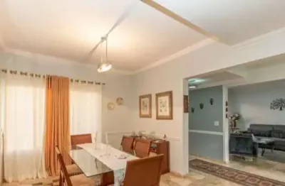 Casa de condomínio à venda no Brooklin com 355m² 4 dormitórios 4 suítes 5 banheiros 3 vagas