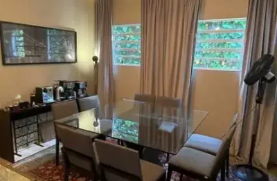 Casa, 5 dormitórios, 2 vagas, com quintal, próximo ao metro, residencial, comercial