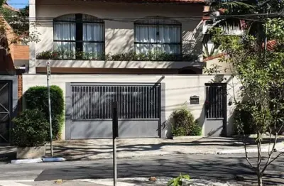 Sobrado casa 3 dormitorios suite closet piscina churrasqueira garagem vaga reforma metro