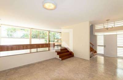 Casa com 4 quartos à venda na Rua Menaldo Rodrigues, 109, Moema, São Paulo