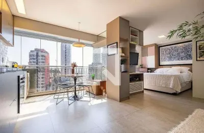 Apartamento com 1 quarto à venda na Rua Heitor Penteado, 1977, Vila Madalena, São Paulo