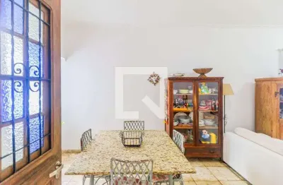 Casa com 3 quartos à venda na Rua Jacatirão, 121, Santo Amaro, São Paulo