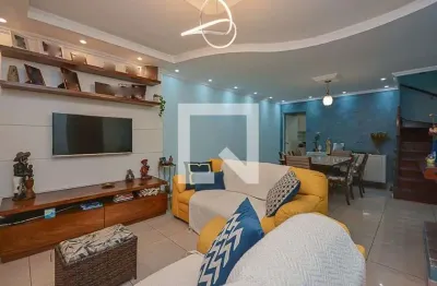 Casa com 2 quartos à venda na Rua Nilo Torres, 91, Jardim Marajoara, São Paulo