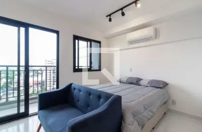 Kitnet / Stúdio à venda na Avenida dos Carinás, 301, Moema, São Paulo