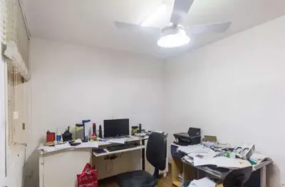 Casa com 4 quartos para alugar na Rua Professor Luciano Venere Decourt, 123, Jardim Prudência, São Paulo