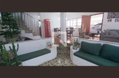 Casa com 4 quartos à venda na Rua dos Beneditinos, 14, Vila Sônia, São Paulo