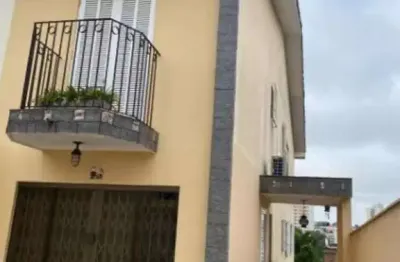 Sobrado à venda em Jabaquara com 175m² 3 dormitórios 1 suíte 4 banheiros 2 vagas