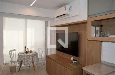 Kitnet / Stúdio à venda na Rua Cardeal Arcoverde, 857, Pinheiros, São Paulo