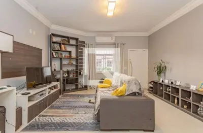 Casa com 3 quartos à venda na Rua Dom Lúcio de Sousa, 229, Bosque da Saúde, São Paulo