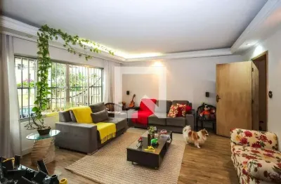 Casa com 3 quartos à venda na Rua Luís Sérgio Guerreiro, 29, Bosque da Saúde, São Paulo