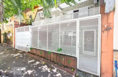 Casa com 3 quartos à venda na Rua Ribeiro de Barros, 198, Pompéia, São Paulo