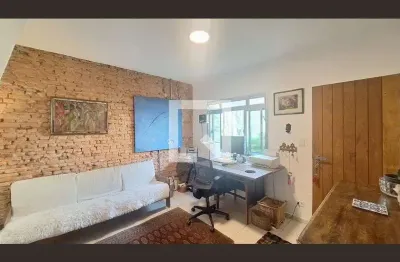 Casa com 3 quartos à venda na Rua Dom Leopoldo I, 309, Alto da Lapa, São Paulo