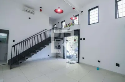 Casa com 2 quartos à venda na Rua Doutor Cintra Gordinho, 183, Alto da Lapa, São Paulo
