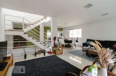 Casa com 3 quartos à venda na Rua Irmão Odilon Diniz, 175, Sumaré, São Paulo