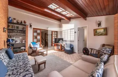 Casa com 3 quartos à venda na Avenida Itaboraí, 1168, Bosque da Saúde, São Paulo