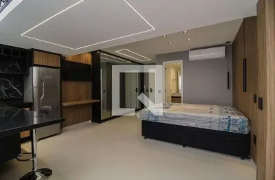 Kitnet / Stúdio à venda na Avenida Chibarás, 75, Moema, São Paulo