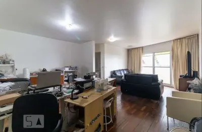 Apartamento com 3 quartos à venda na Rua Apinajés, 1808, Sumaré, São Paulo