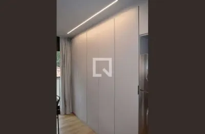 Kitnet / Stúdio à venda na Rua Alves Guimarães, 105, Pinheiros, São Paulo