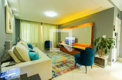 Casa com 3 quartos à venda na Rua Sebastião Romão Samperi, 7, Tatuapé, São Paulo