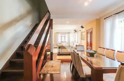 Casa com 4 quartos à venda na Rua Judite França Costa, 196, Butantã, São Paulo