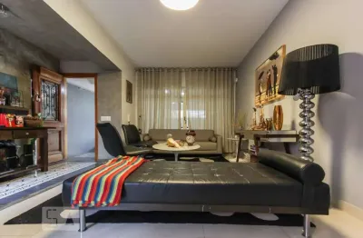 Casa em condomínio fechado com 3 quartos à venda na Rua Roberto Valentino de Camargo, 111, Butantã, São Paulo