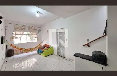 Casa com 3 quartos à venda na Rua Pio XI, 1873, Alto da Lapa, São Paulo