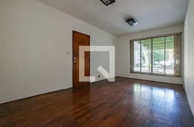 Casa com 3 quartos à venda na Rua Doutor Carlos René Egg, 62, Sumaré, São Paulo