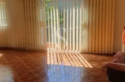 Casa em perdizes,  183m², 2 dormitórios, 2 banheiros, 4 vagas