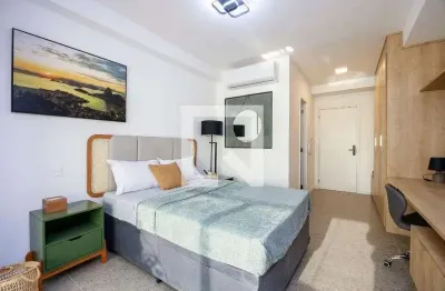 Kitnet / Stúdio à venda na Avenida Santo Amaro, 4802, Brooklin, São Paulo