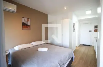 Kitnet / Stúdio à venda na Avenida dos Eucaliptos, 815, Moema, São Paulo