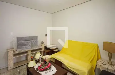 Casa com 2 quartos à venda na Rua Cananéia, 406, Vila Prudente, São Paulo