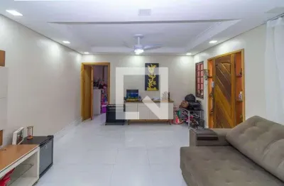 Casa em condomínio fechado com 5 quartos à venda na Rua das Sensitivas, 44, Vila Prudente, São Paulo