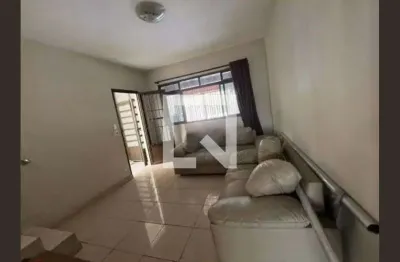 Casa com 2 quartos à venda na Rua Osvaldo Goeldi, 31, Ponte Rasa, São Paulo