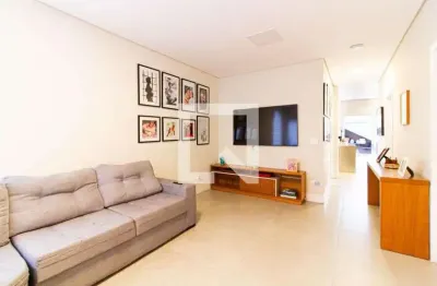 Casa com 4 quartos à venda na Rua Álvaro Martins, 108, Vila Romana, São Paulo